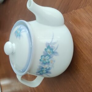 White Jade Porcelain Japanese Teapot